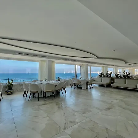 Hotell Stabia 4*