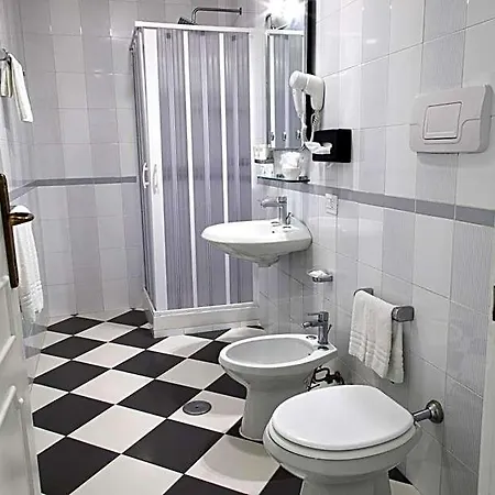 Stabia 4*
