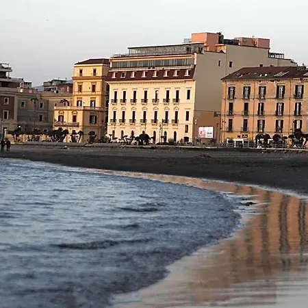 Hotell Stabia 4*