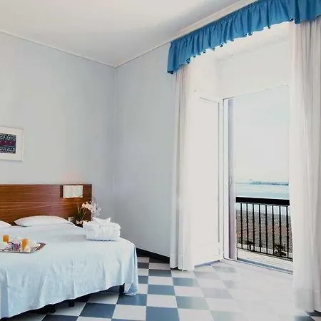 ホテル Stabia 4*